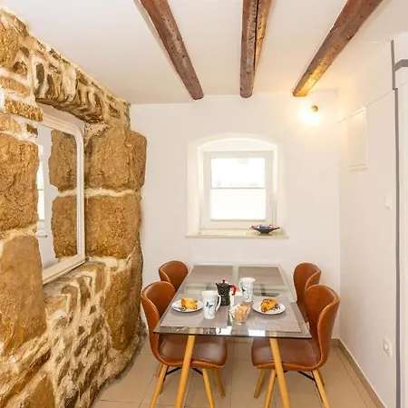 Apartment Zlatni