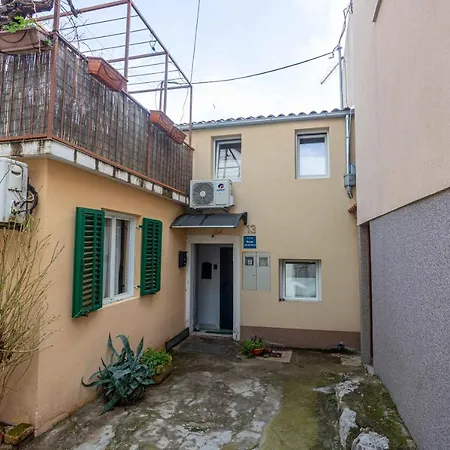 Zlatni Appartement *
